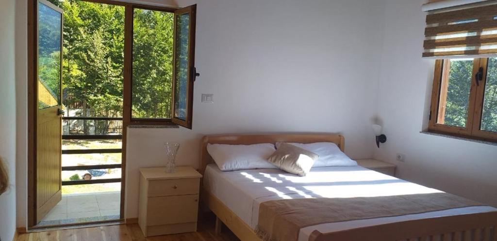 Cold Spring Otel Theth Dış mekan fotoğraf